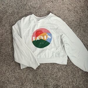 Levi’s Cropped White Crewneck Size Medium